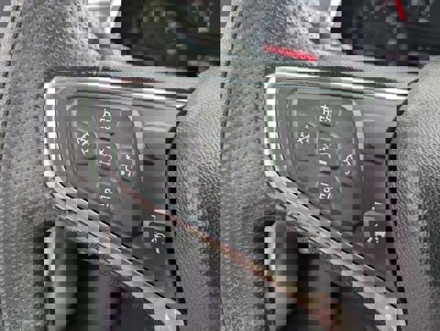 Used 2019 Chevrolet Malibu LT w/ Driver Confidence Package II image 17