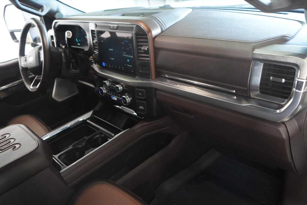 Certified 2025 Ford F250 King Ranch w/ Chrome Package AWD/4WD image 26