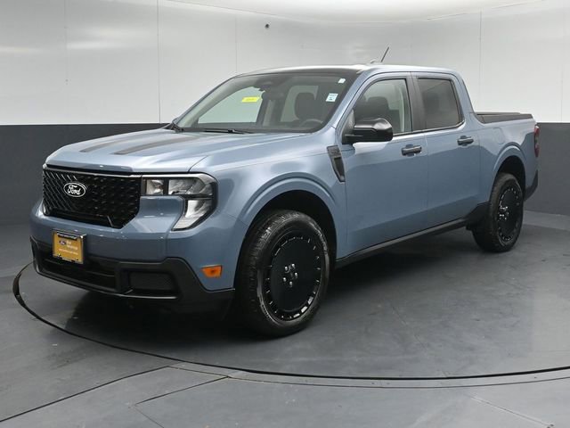 Certified 2025 Ford Maverick XLT w/ XLT Luxury Package AWD/4WD image 3