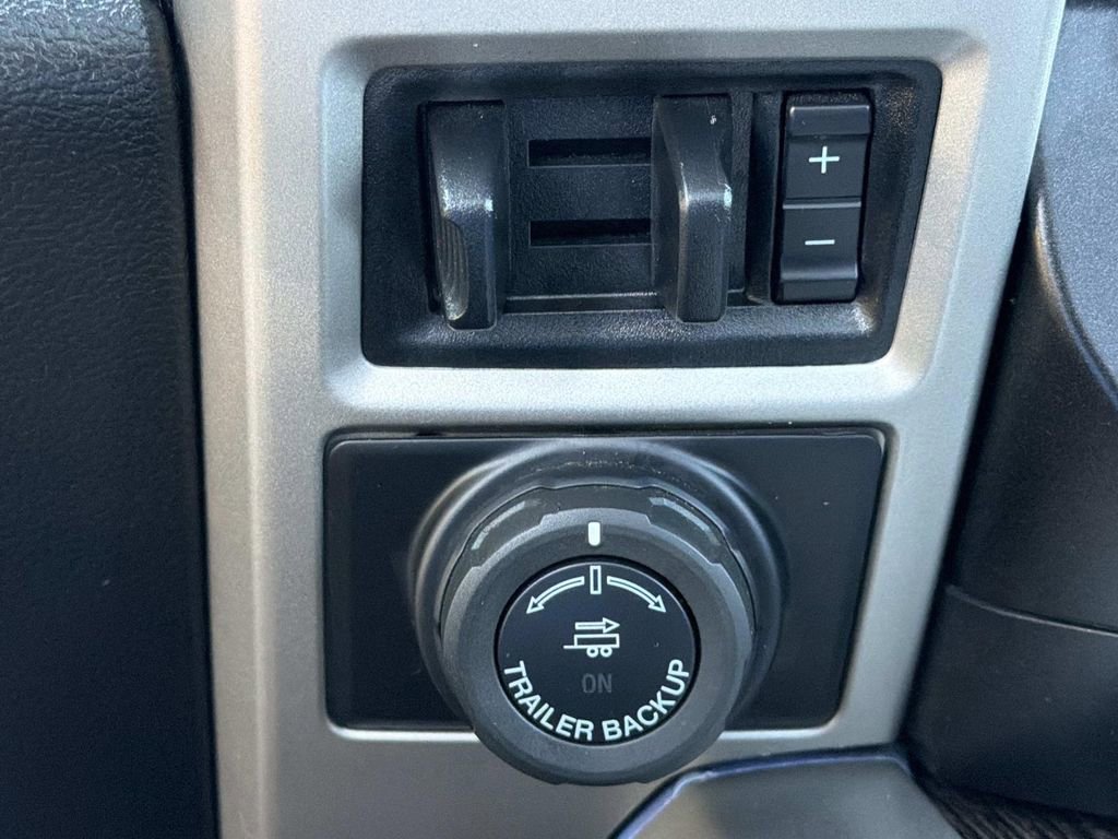 Certified 2020 Ford F250 Lariat AWD/4WD image 28