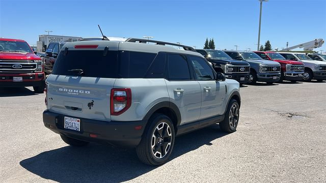 Certified 2023 Ford Bronco Sport Outer Banks AWD/4WD image 3