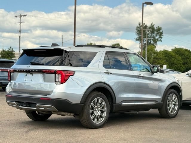 Certified 2025 Ford Explorer Active w/ Active Comfort Package AWD/4WD image 37