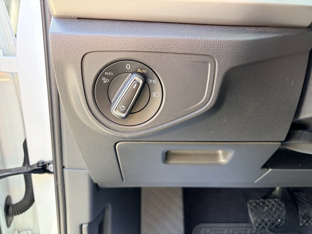 Used 2021 Volkswagen Atlas SE w/ Panoramic Sunroof Package image 23