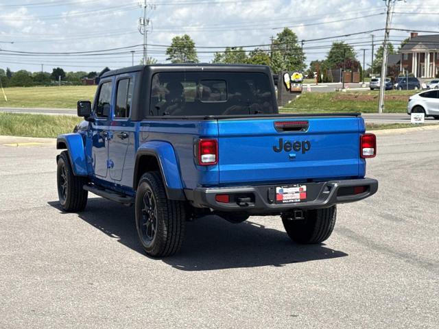 Used 2024 Jeep Gladiator Sport AWD/4WD image 7