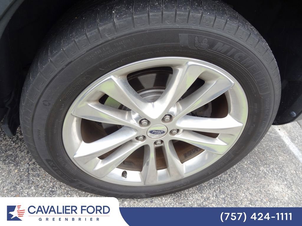 Certified 2018 Ford Explorer Limited w/ Equipment Group 301A AWD/4WD image 11