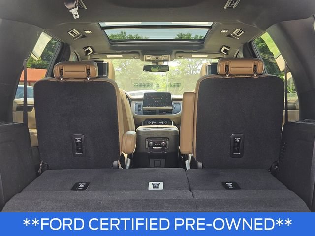 Used 2021 Chevrolet Tahoe Premier RWD image 13