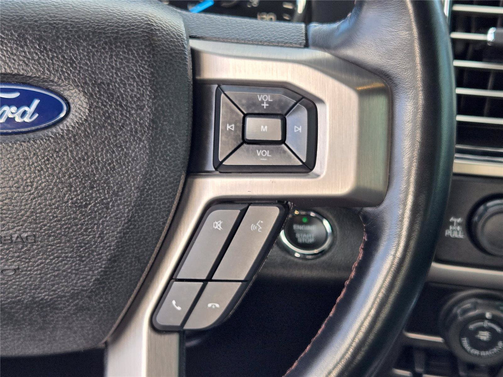 Certified 2019 Ford F150 Platinum w/ Equipment Group 701A Luxury AWD/4WD image 28