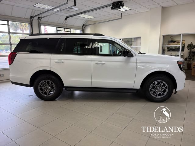 Certified 2025 Ford Expedition Active AWD/4WD image 10