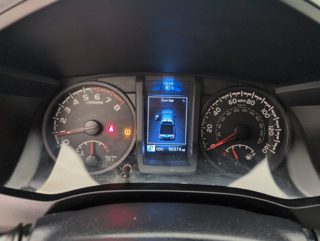 Used 2019 Toyota Tacoma SR w/ SR Convenience Package RWD image 22