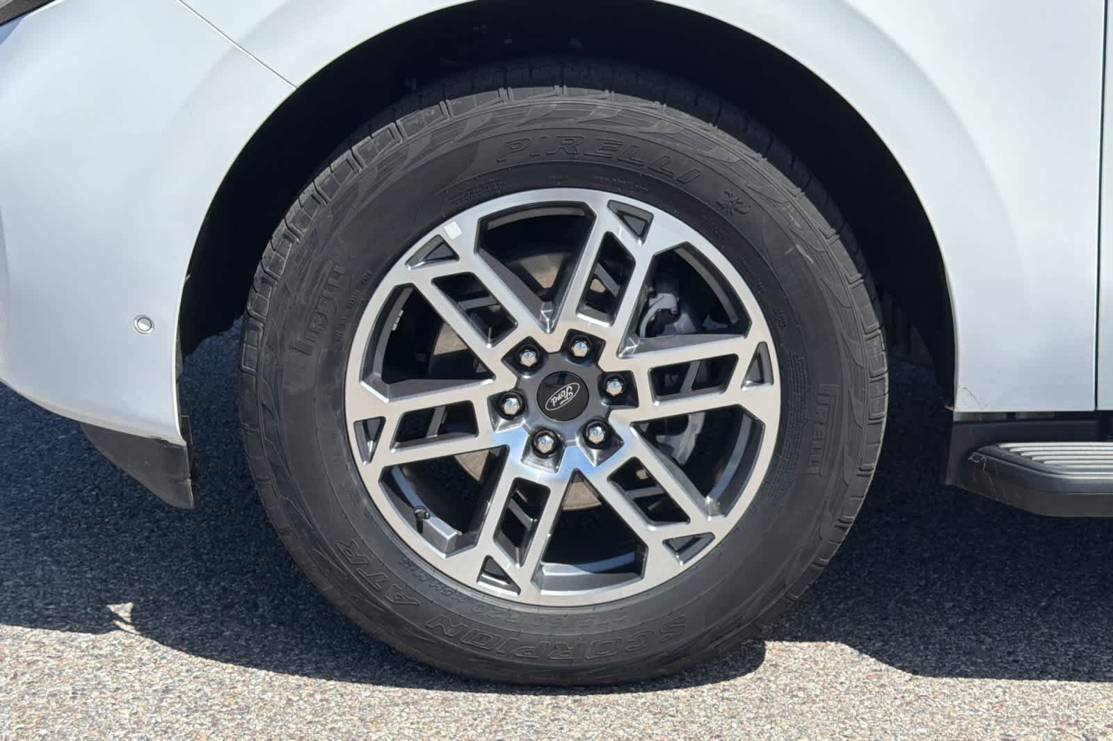Certified 2025 Ford Expedition Active AWD/4WD image 27