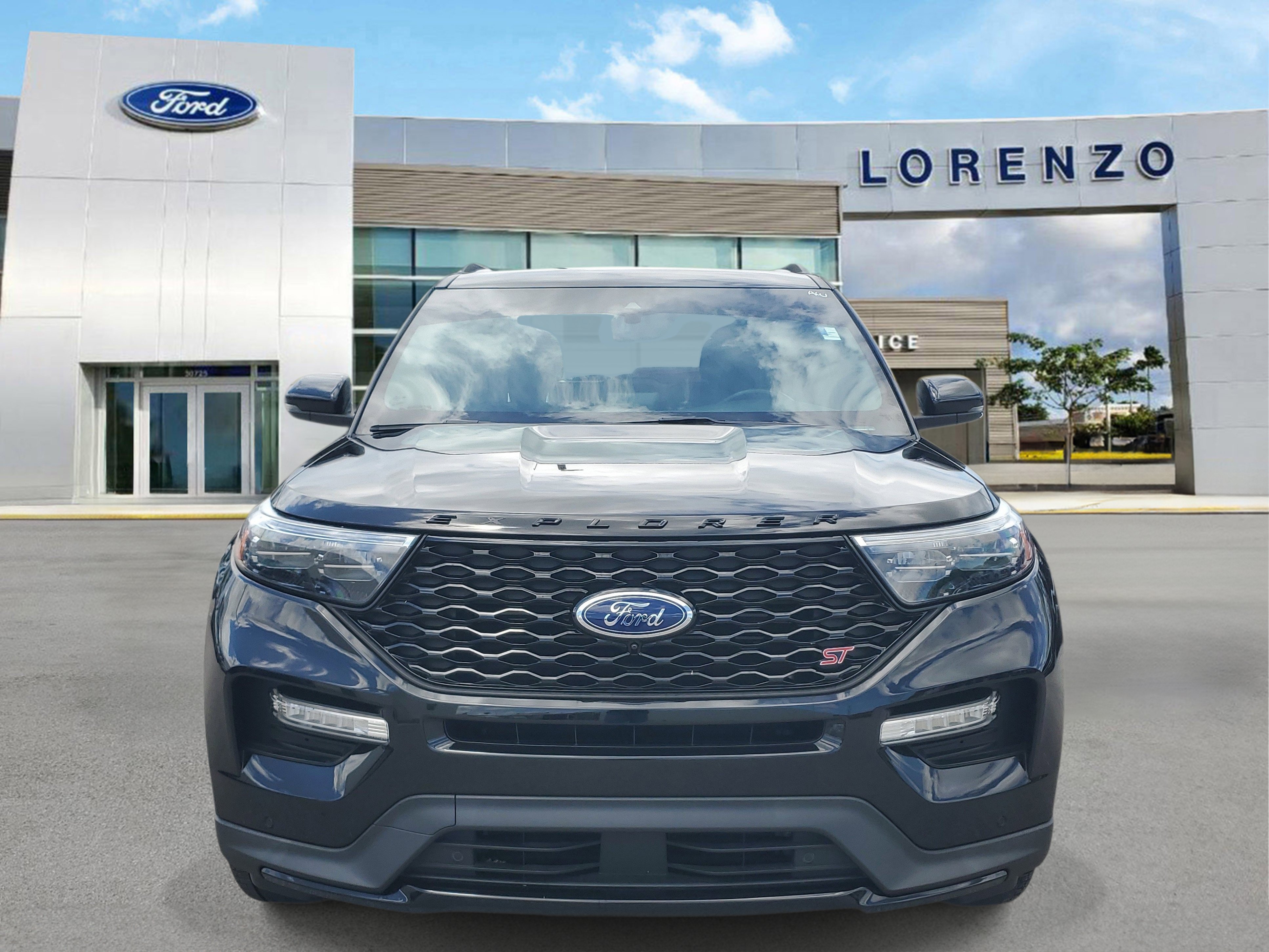 Certified 2023 Ford Explorer ST w/ Equipment Group 401A AWD/4WD image 2