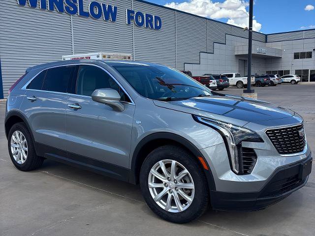 Used 2023 Cadillac XT4 Luxury w/ Driver Awareness Package FWD image 1