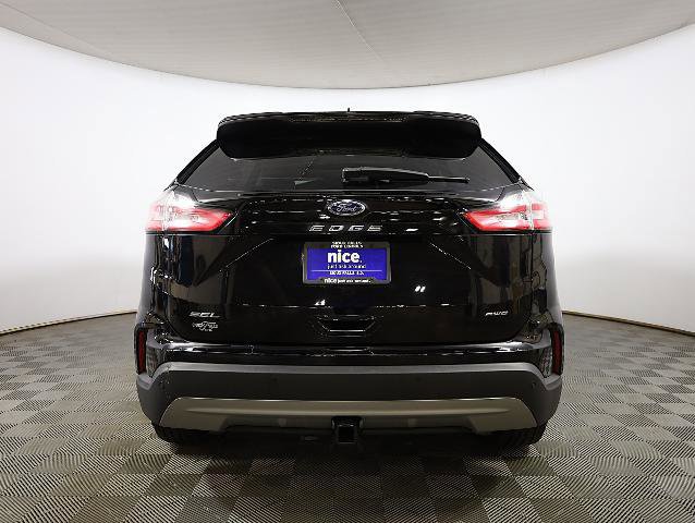 Certified 2022 Ford Edge SEL w/ Convenience Package image 3