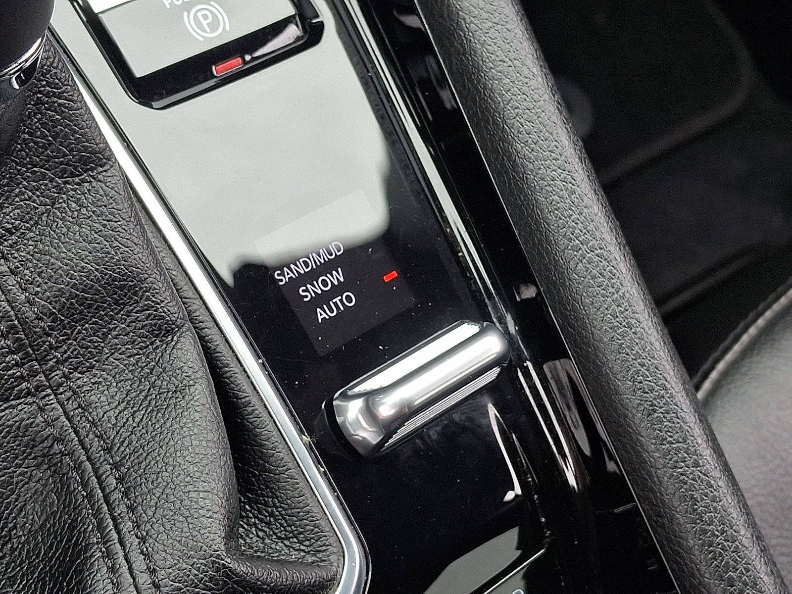 Used 2022 Jeep Compass Limited image 30