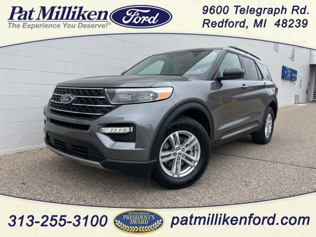 Certified 2022 Ford Explorer XLT w/ Equipment Group 202A