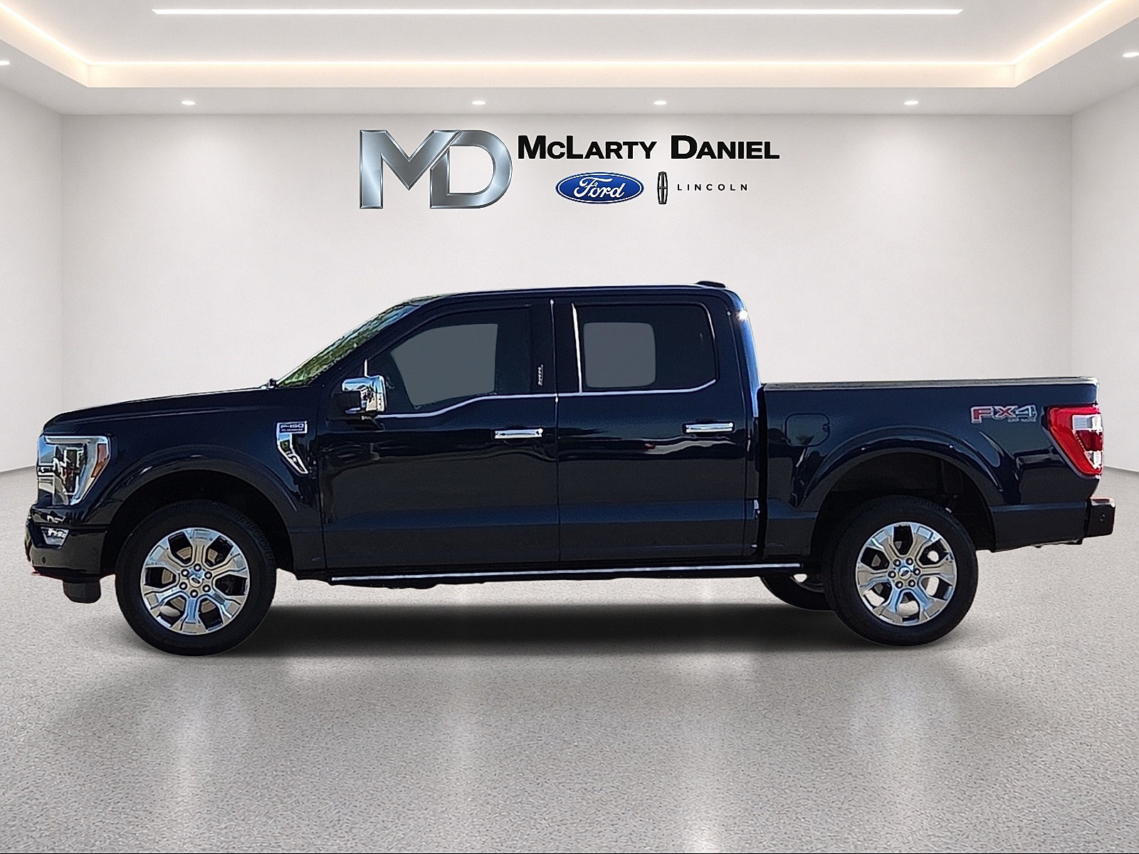 Certified 2023 Ford F150 Platinum w/ Equipment Group 701A High AWD/4WD image 3