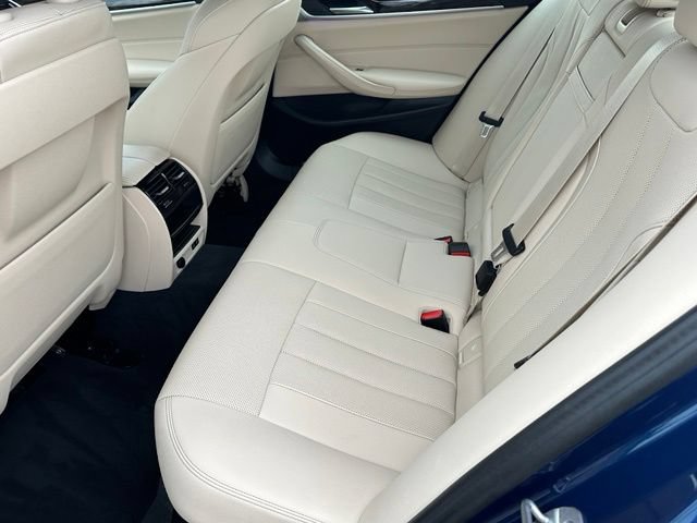 Used 2023 BMW 530i xDrive w/ Convenience Package AWD/4WD image 29