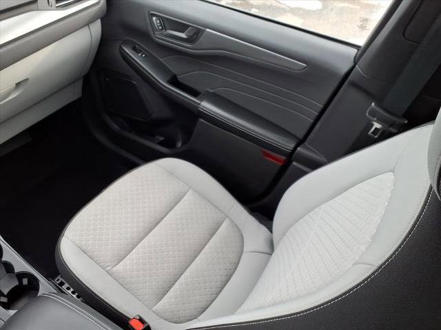 Certified 2023 Ford Escape Active image 18
