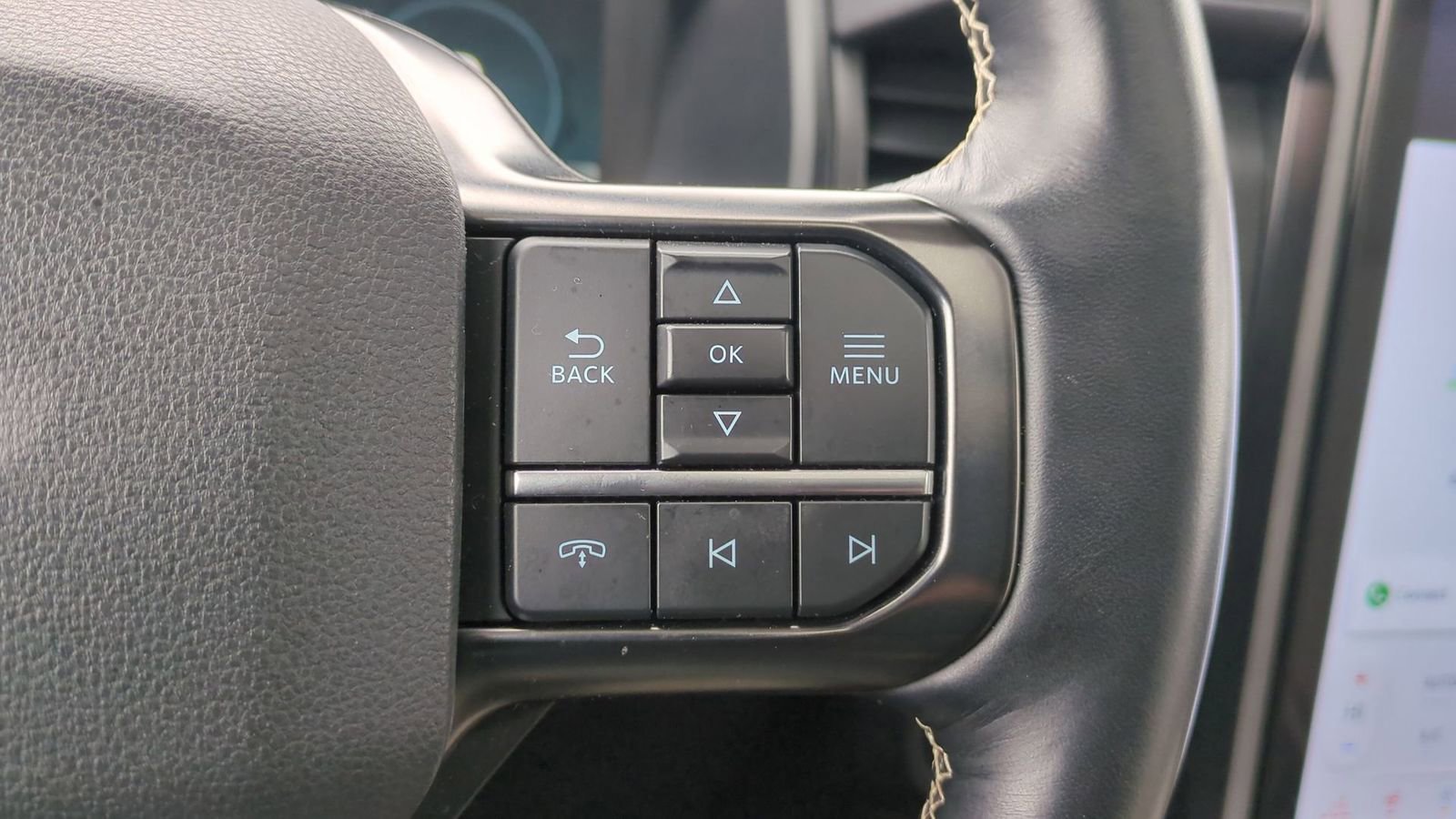 Certified 2023 Ford Expedition Platinum image 27