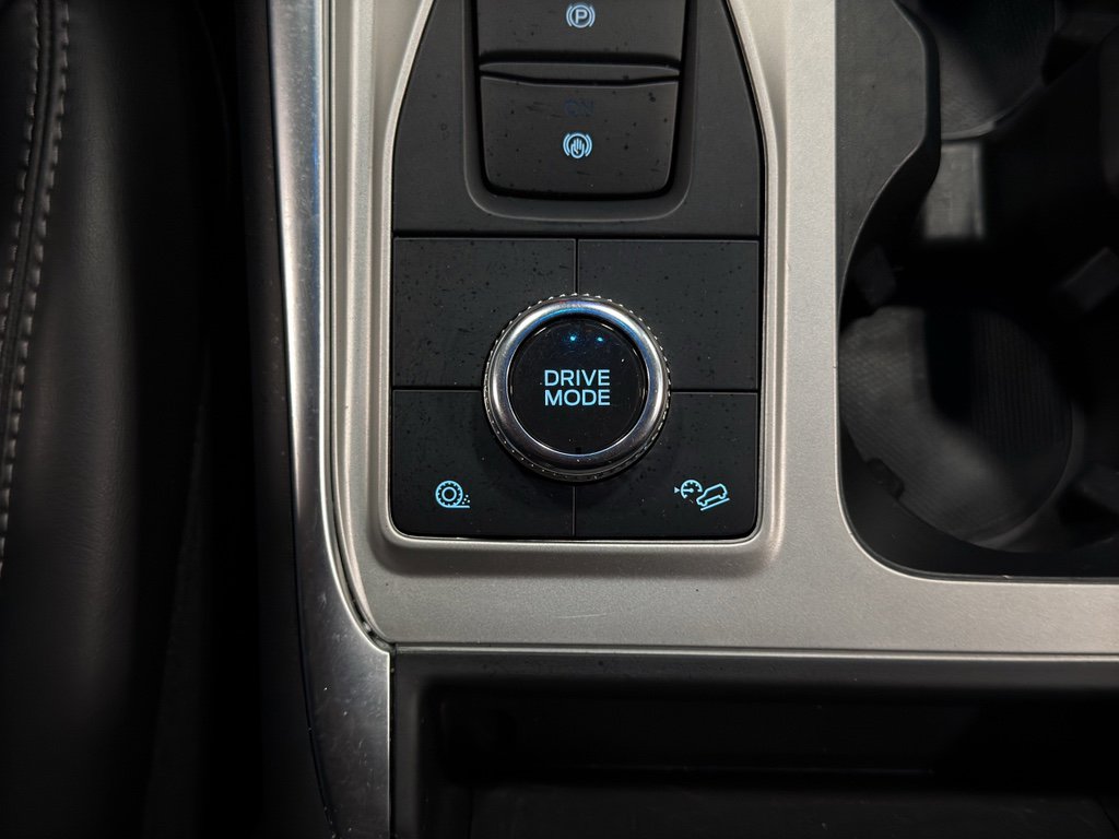 Certified 2023 Ford Explorer XLT w/ Equipment Group 202A image 26