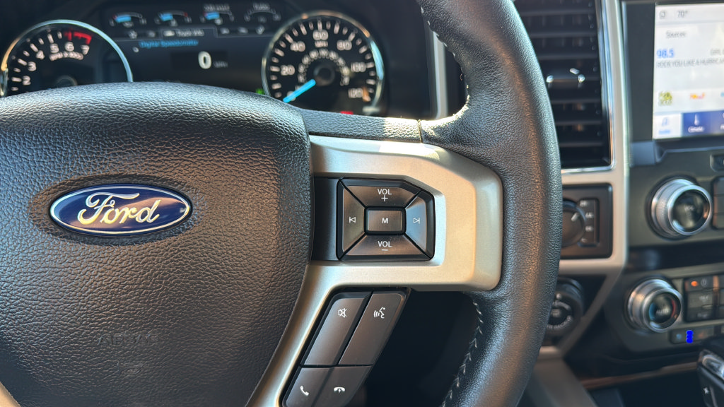 Certified 2019 Ford F150 Lariat w/ Equipment Group 502A Luxury AWD/4WD image 24