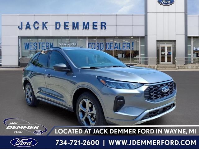 Certified 2024 Ford Escape ST-Line w/ Tech Pack #1 AWD/4WD image 1
