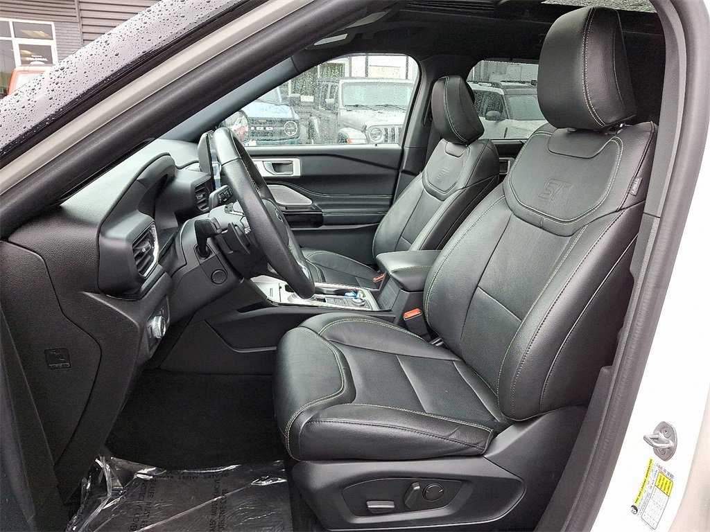 Certified 2022 Ford Explorer ST w/ Equipment Group 401A image 14