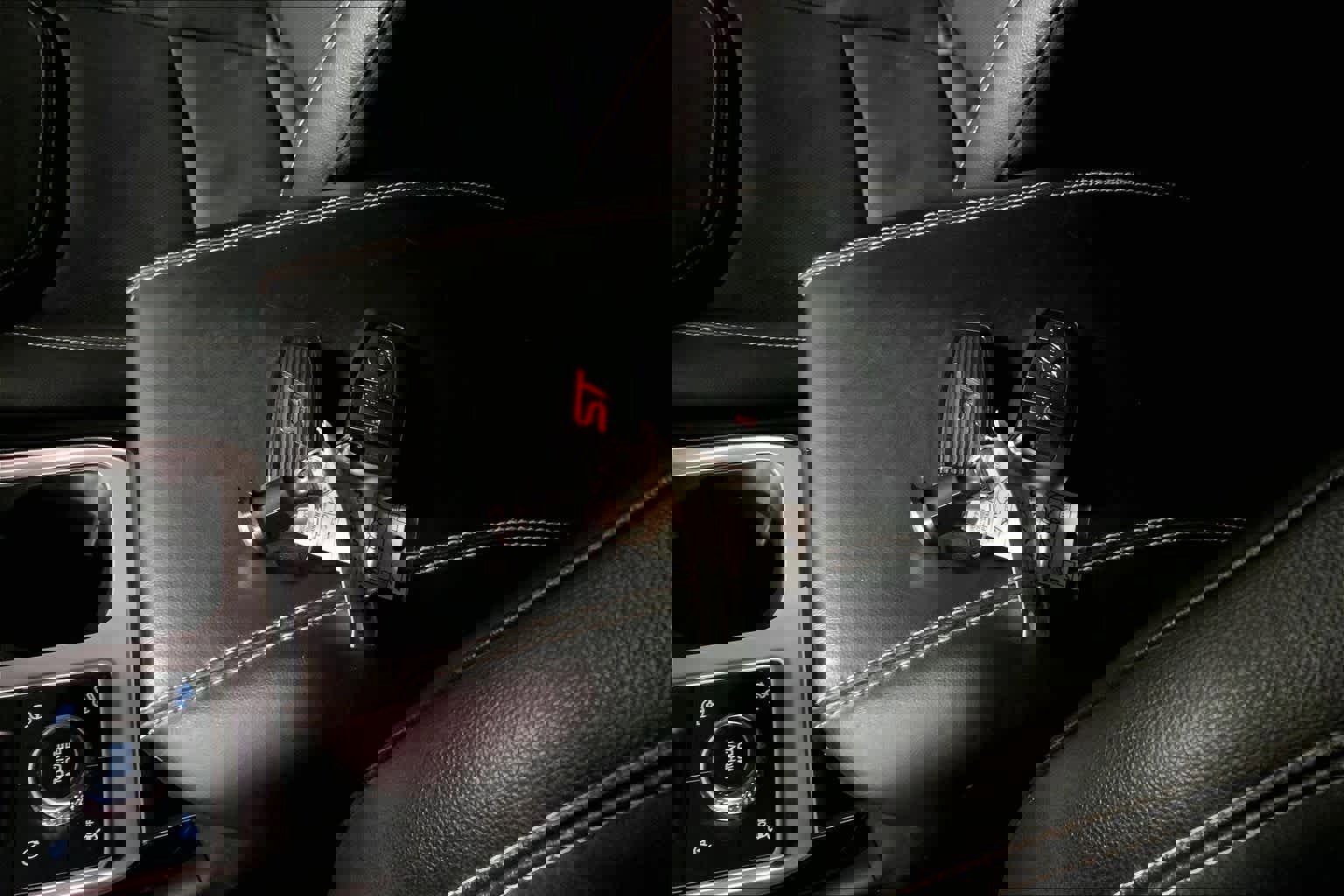 Certified 2022 Ford Explorer ST w/ Equipment Group 401A image 14