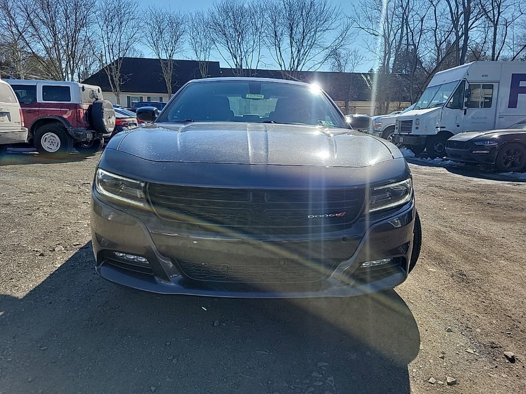 Used 2019 Dodge Charger SXT w/ Blacktop Package image 8