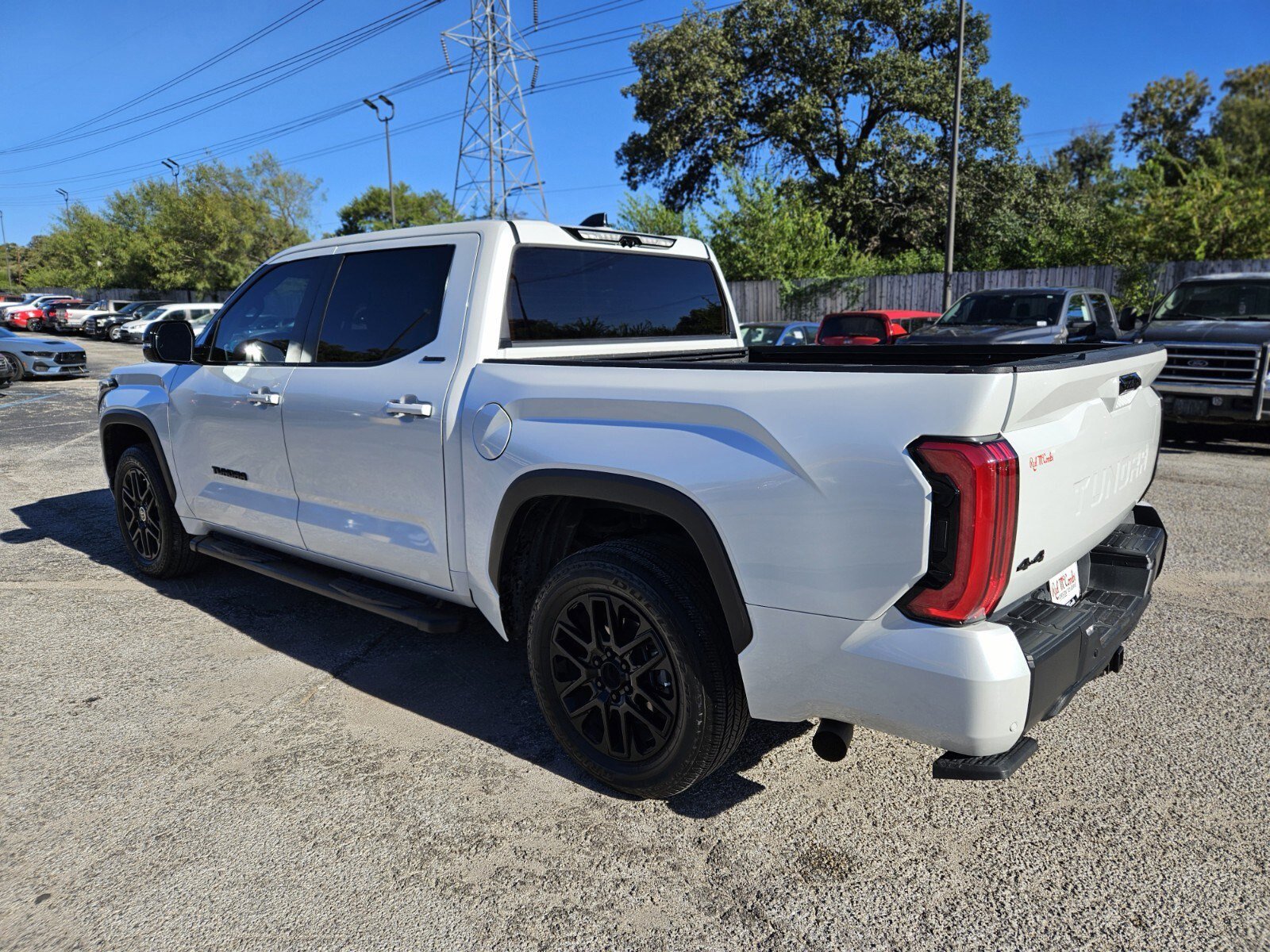 Used 2024 Toyota Tundra Limited image 5
