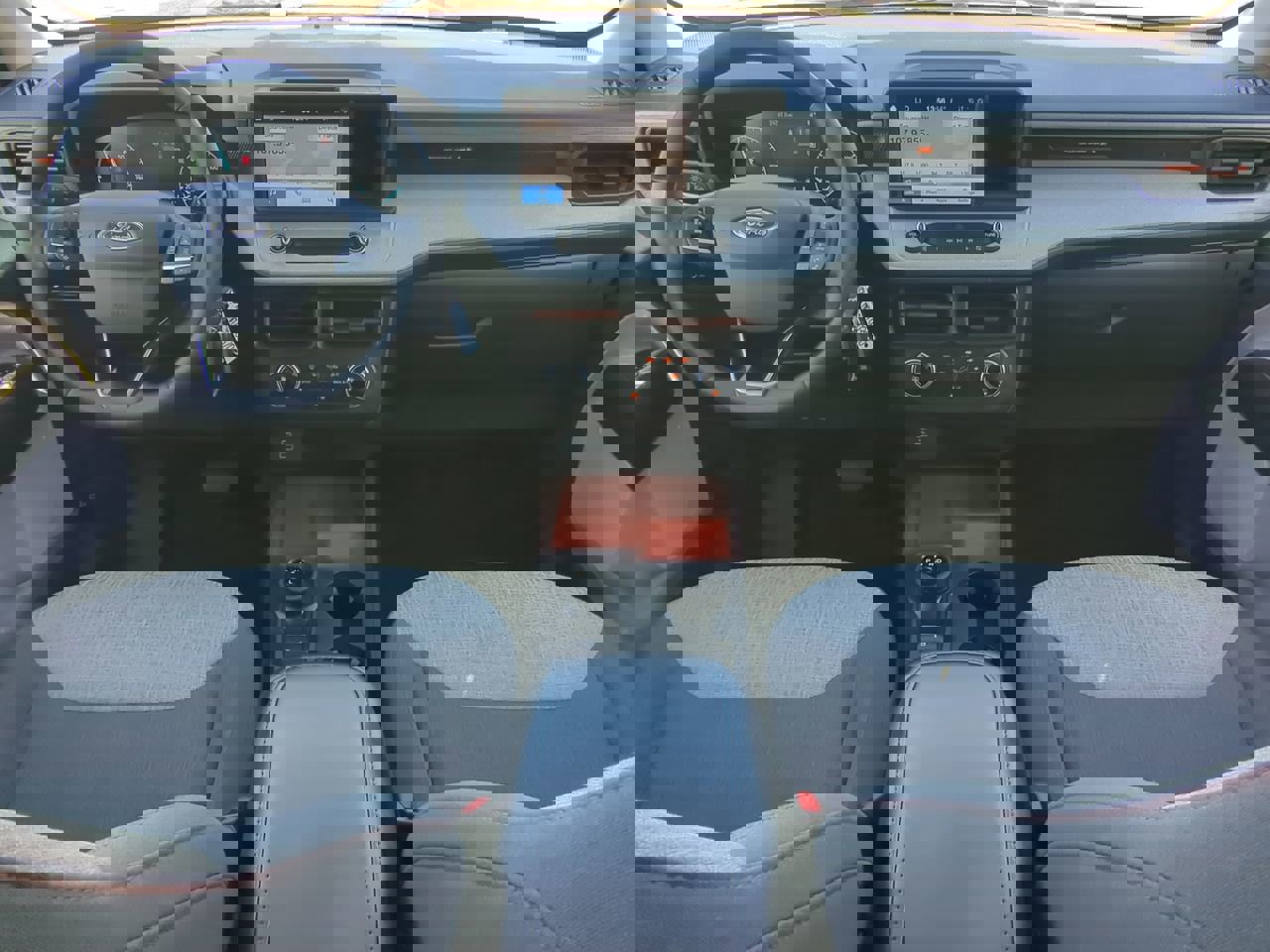 Certified 2024 Ford Maverick XLT w/ XLT Luxury Package image 13