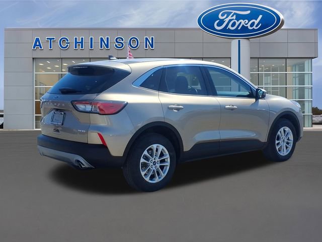 Certified 2021 Ford Escape SE w/ Cold Weather Package AWD/4WD image 5