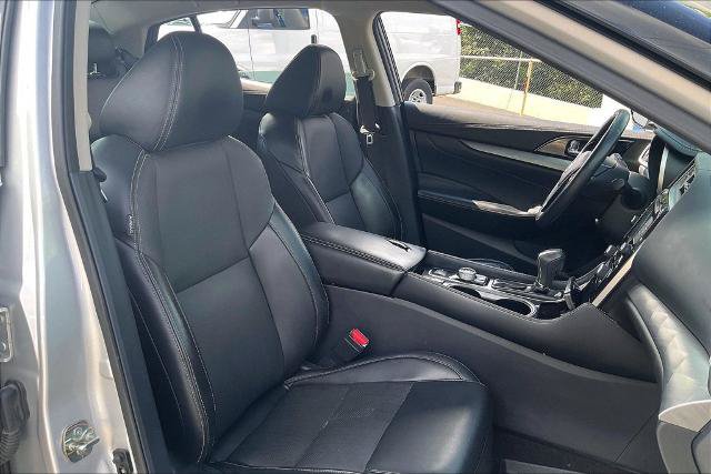 Used 2017 Nissan Maxima 3.5 SL FWD image 7