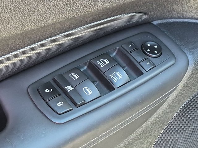 Used 2020 Dodge Durango R/T w/ Blacktop Package AWD/4WD image 15