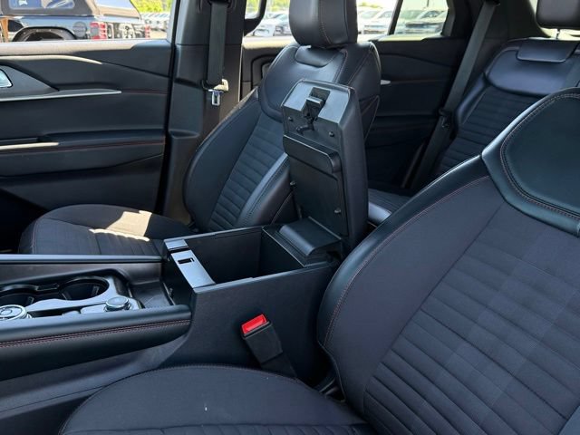 Certified 2025 Ford Explorer ST-Line w/ ST-Line Street Pack AWD/4WD image 34
