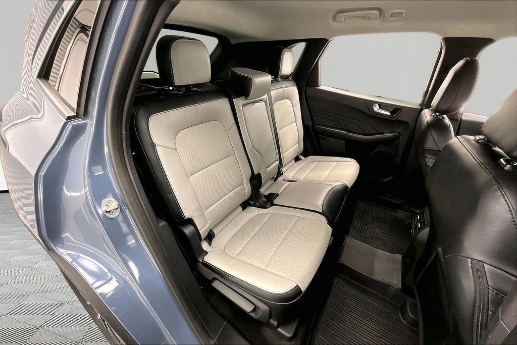 Certified 2024 Ford Escape SE FWD image 27
