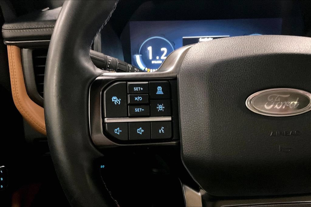 Certified 2023 Ford Expedition Max Platinum AWD/4WD image 17