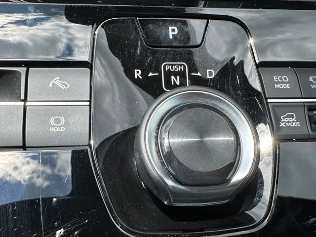 Used 2024 Toyota bZ4X AWD image 32