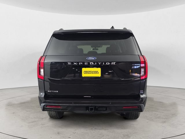 Certified 2025 Ford Expedition Active AWD/4WD image 6