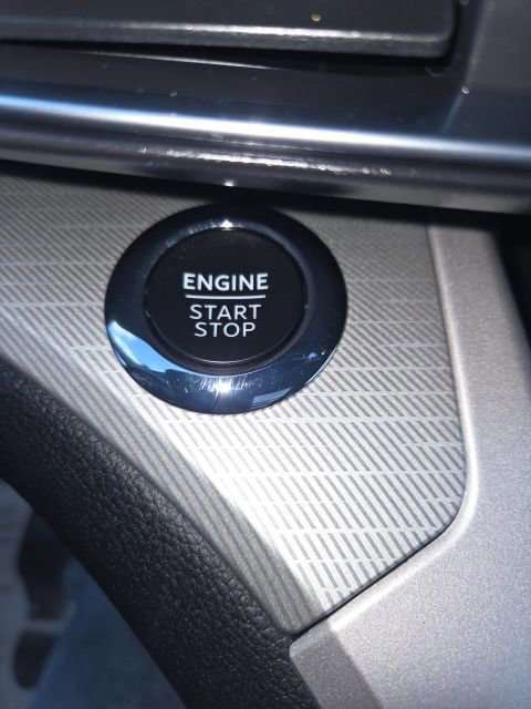 Certified 2023 Ford Explorer XLT w/ Equipment Group 202A image 27