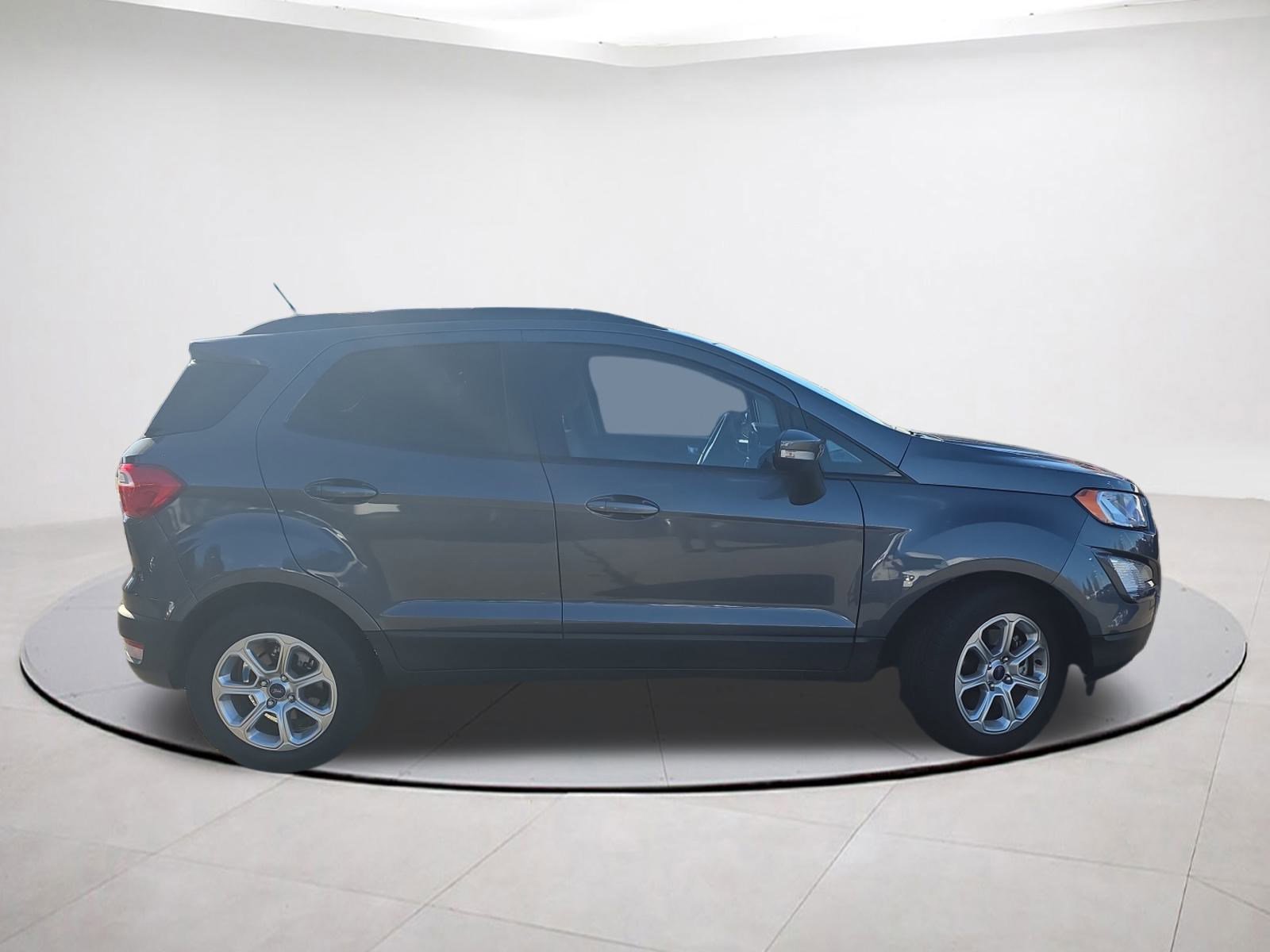 Certified 2019 Ford EcoSport SE image 8