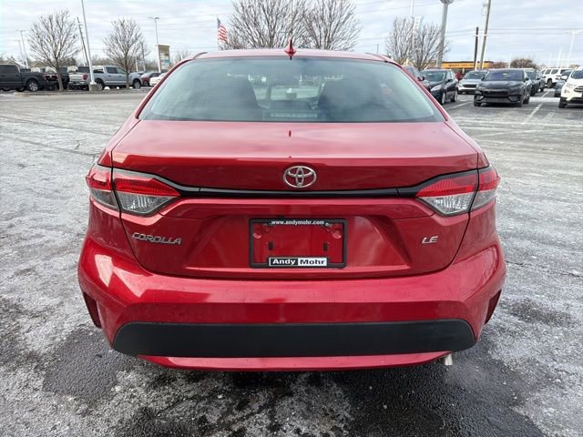 Used 2021 Toyota Corolla LE image 3