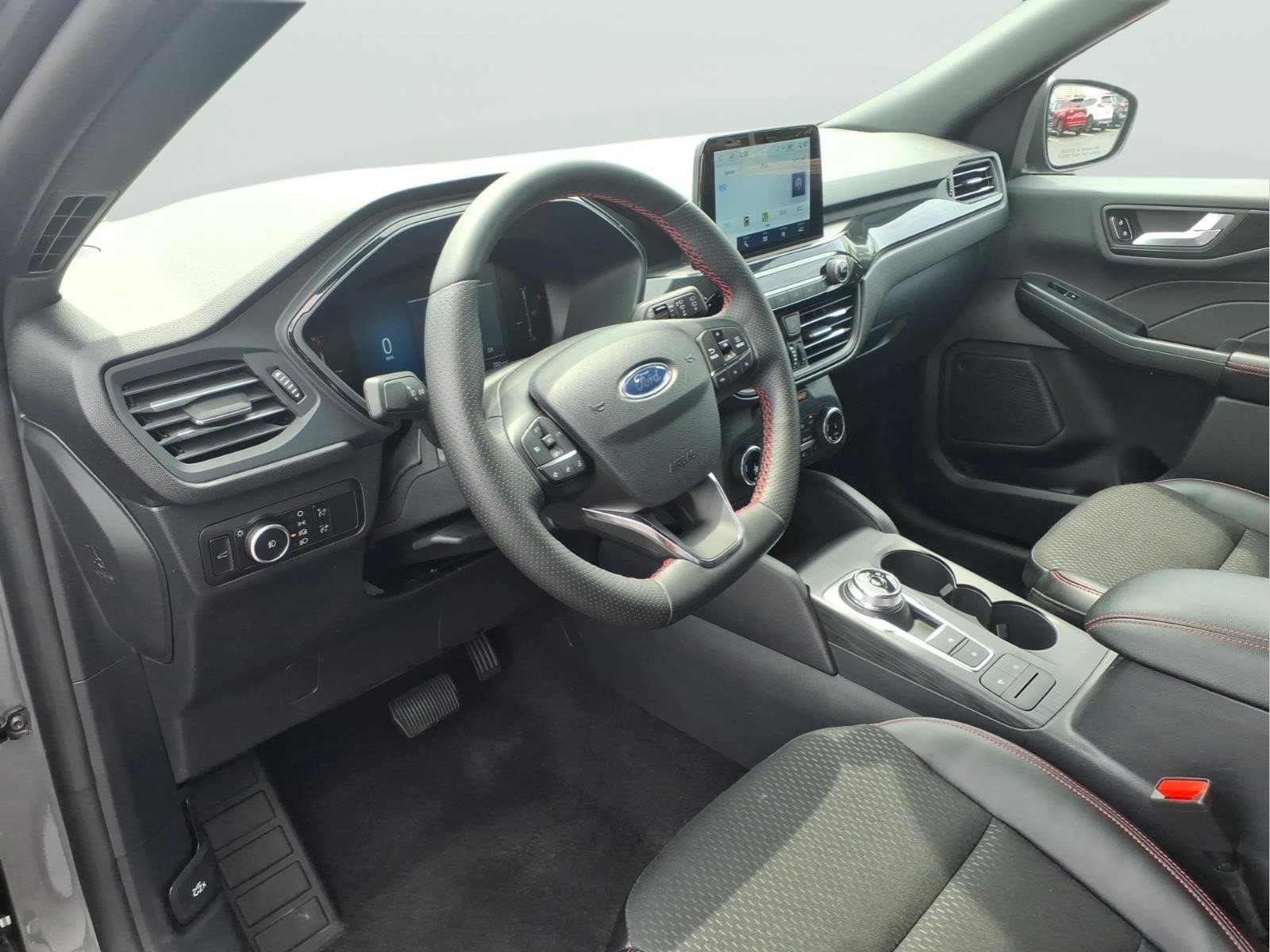 Certified 2025 Ford Escape ST-Line Select AWD/4WD image 7