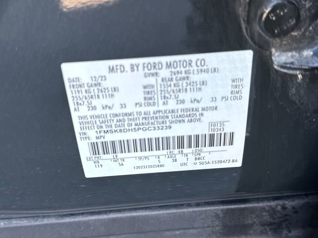 Certified 2023 Ford Explorer XLT w/ Equipment Group 202A image 19