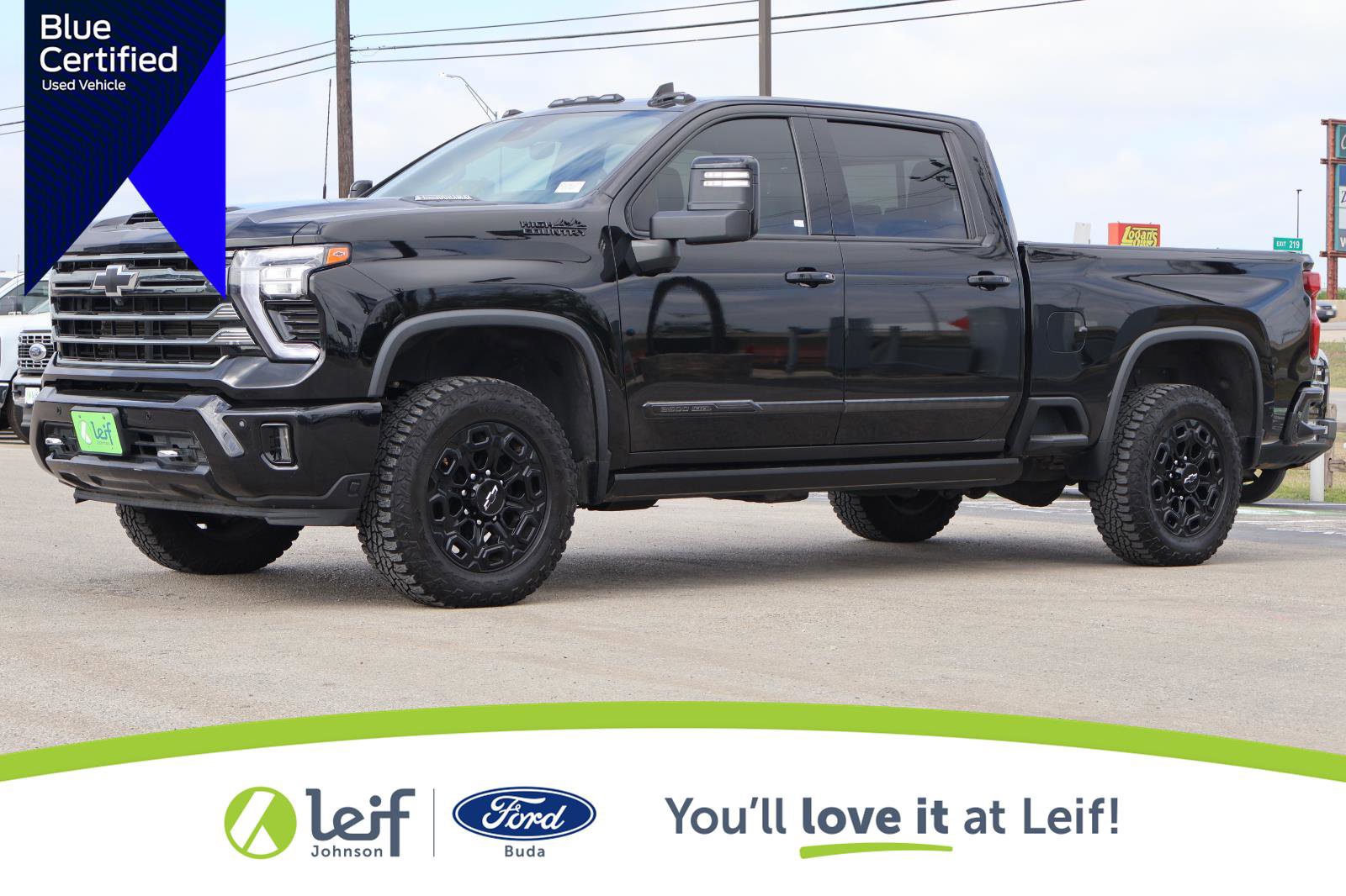 Used 2024 Chevrolet Silverado 2500 High Country w/ High Country Premium Package image 1