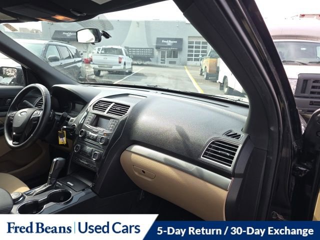 Certified 2017 Ford Explorer 4WD image 9