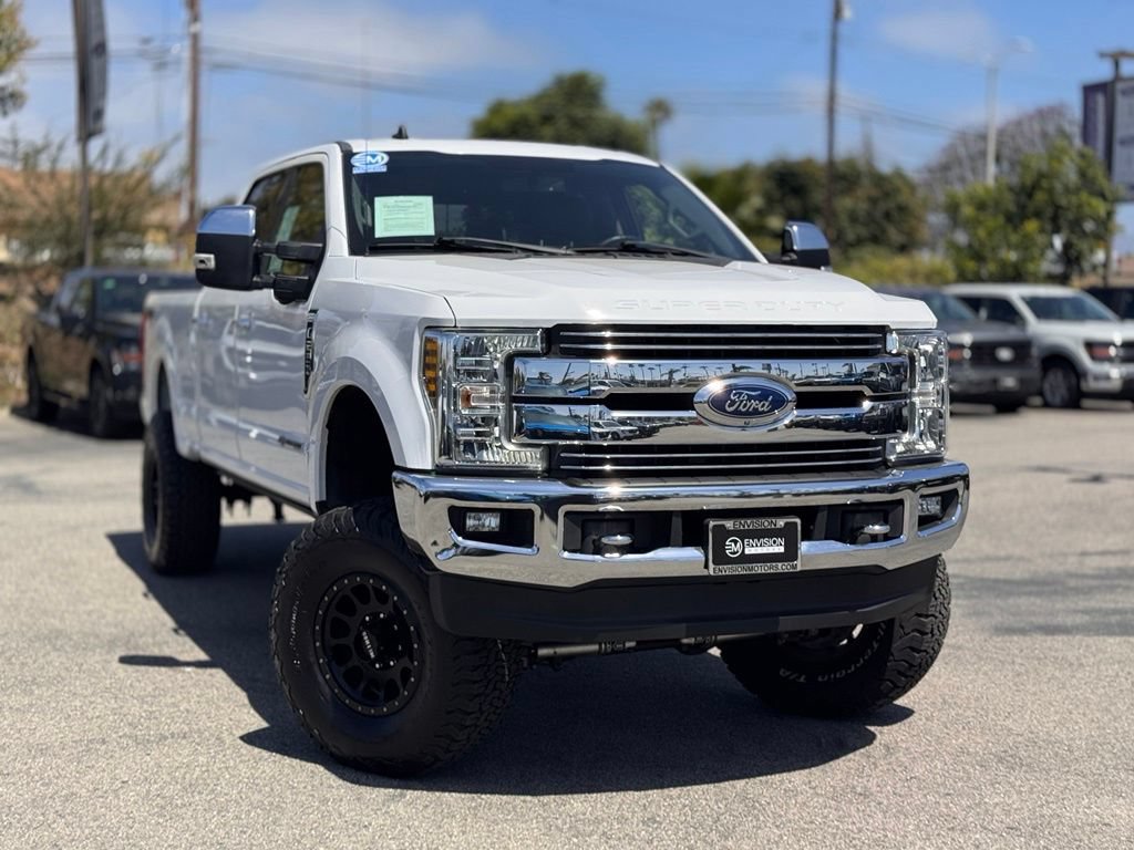 Certified 2019 Ford F250 Lariat w/ Chrome Package AWD/4WD image 2