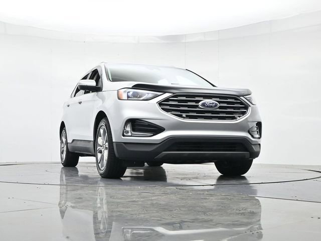 Certified 2019 Ford Edge Titanium image 34