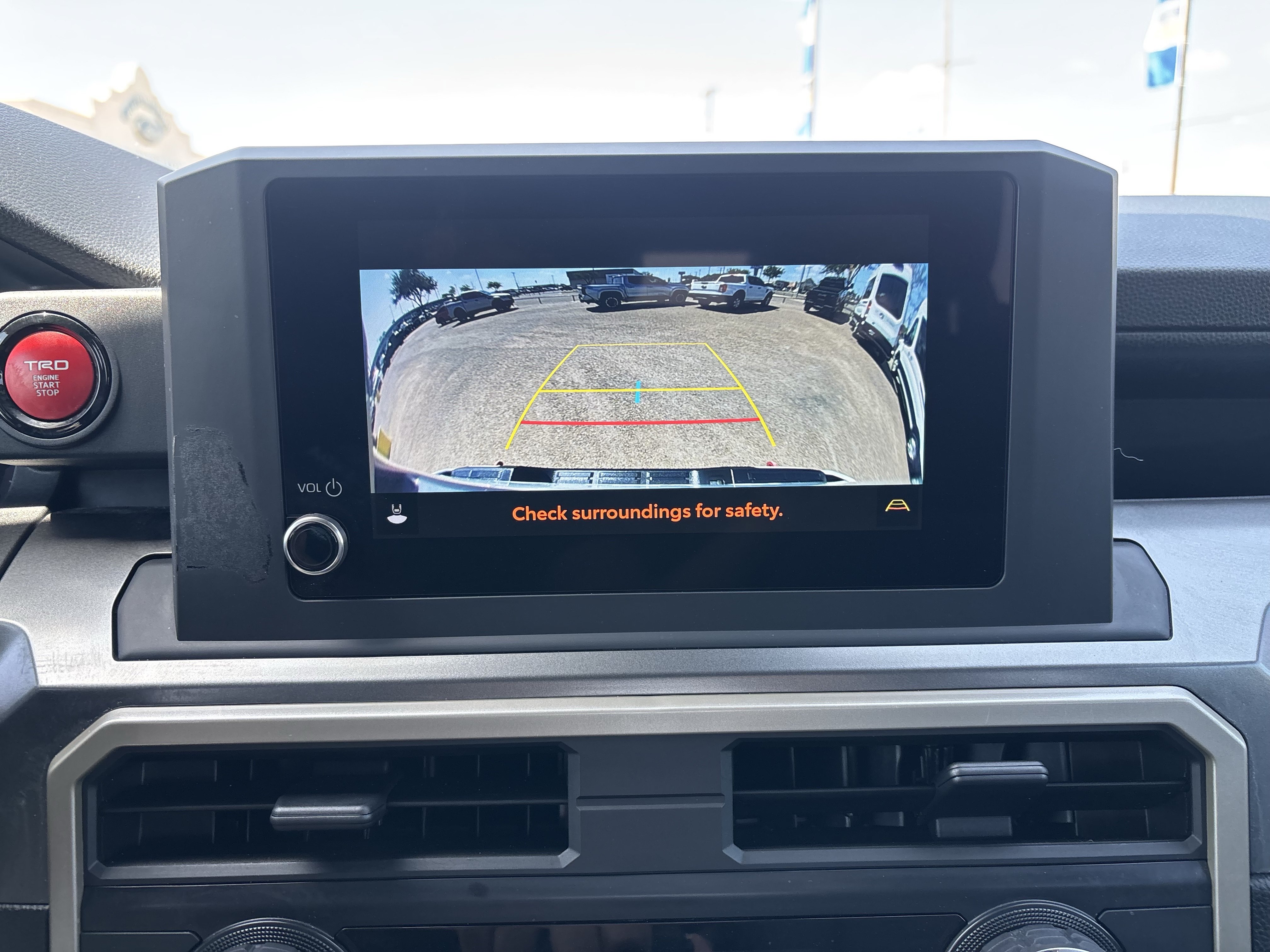 Used 2025 Toyota Tacoma TRD Sport AWD/4WD image 39