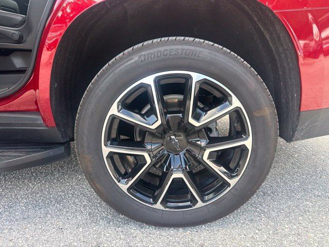 Used 2024 Chevrolet Tahoe RST w/ Luxury Package RWD image 16